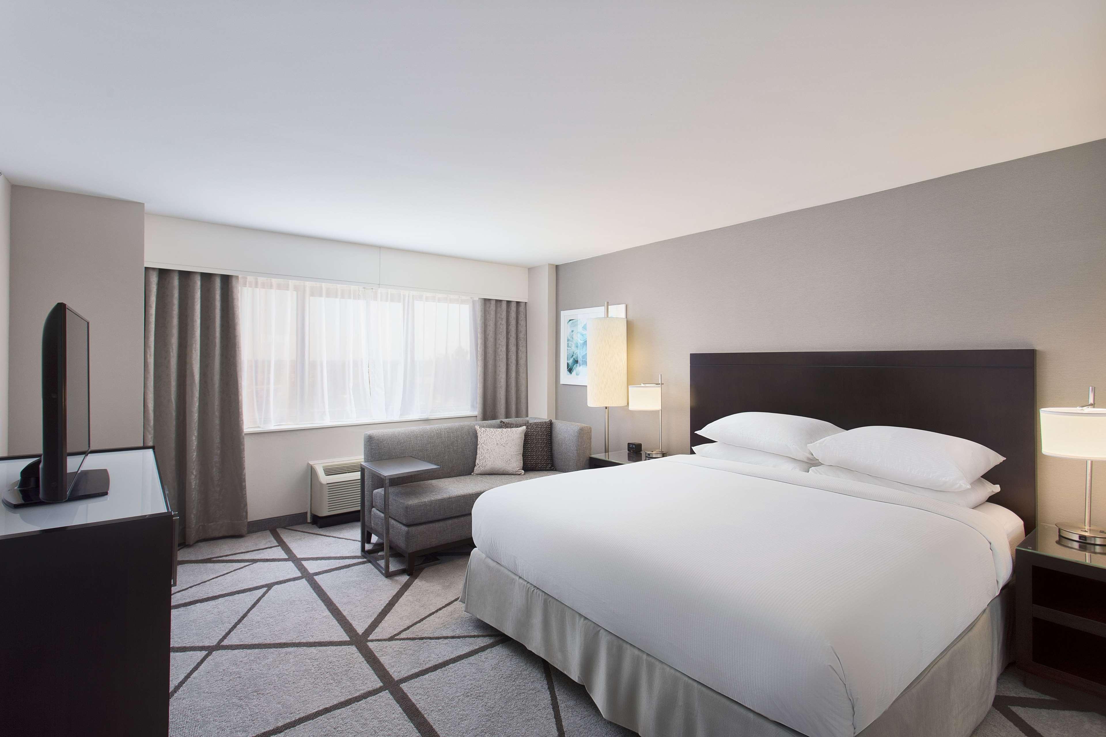 Doubletree By Hilton Los Angeles Norwalk Exterior foto