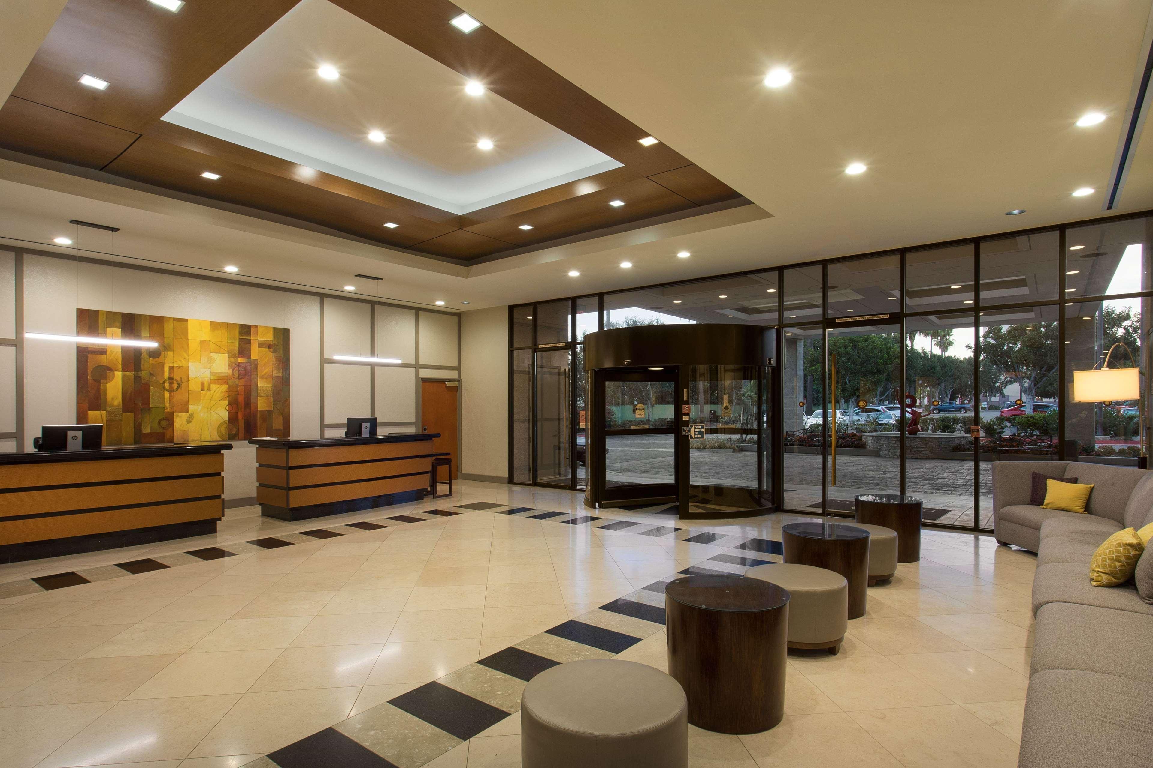 Doubletree By Hilton Los Angeles Norwalk Exterior foto