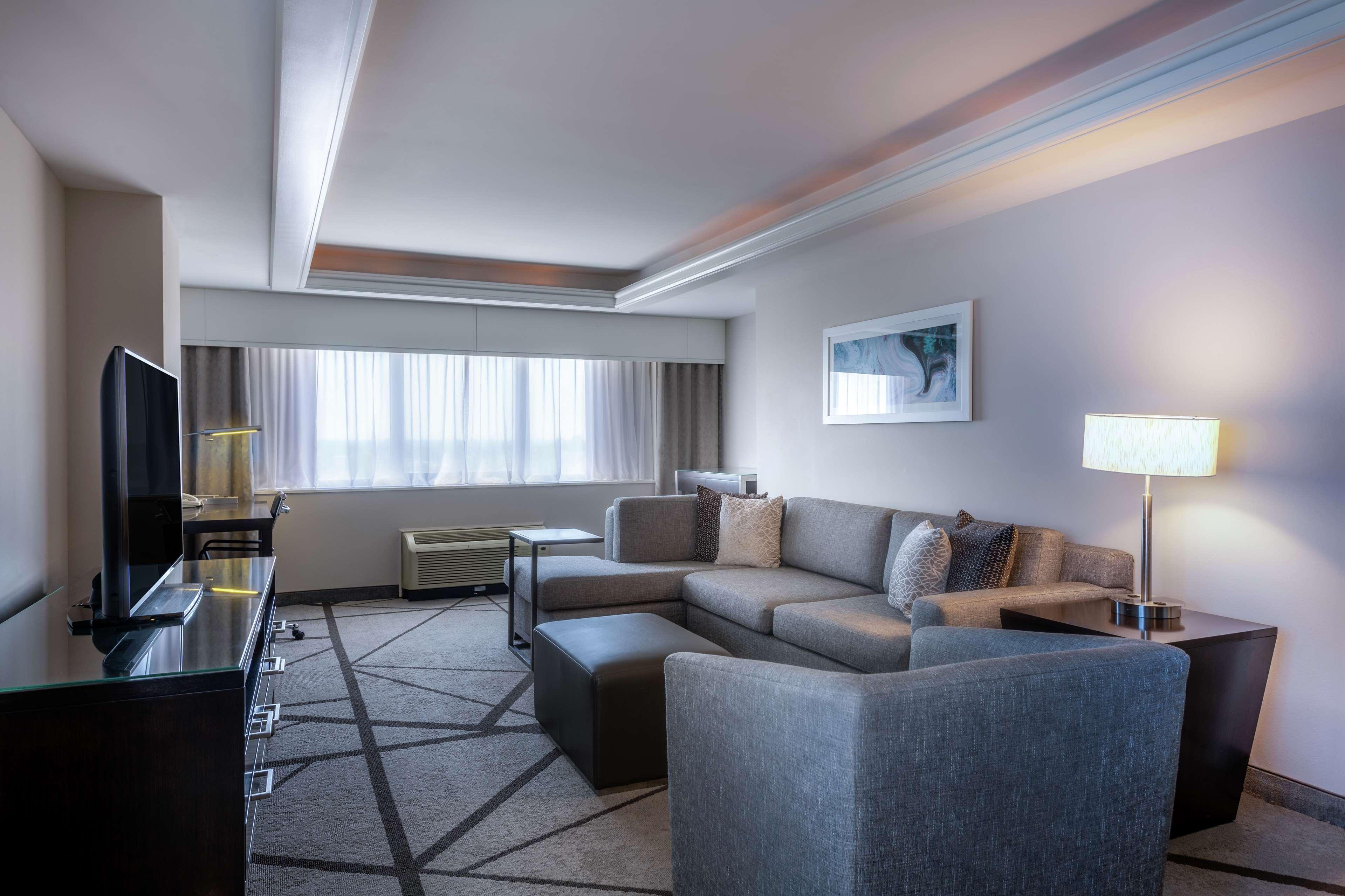 Doubletree By Hilton Los Angeles Norwalk Exterior foto