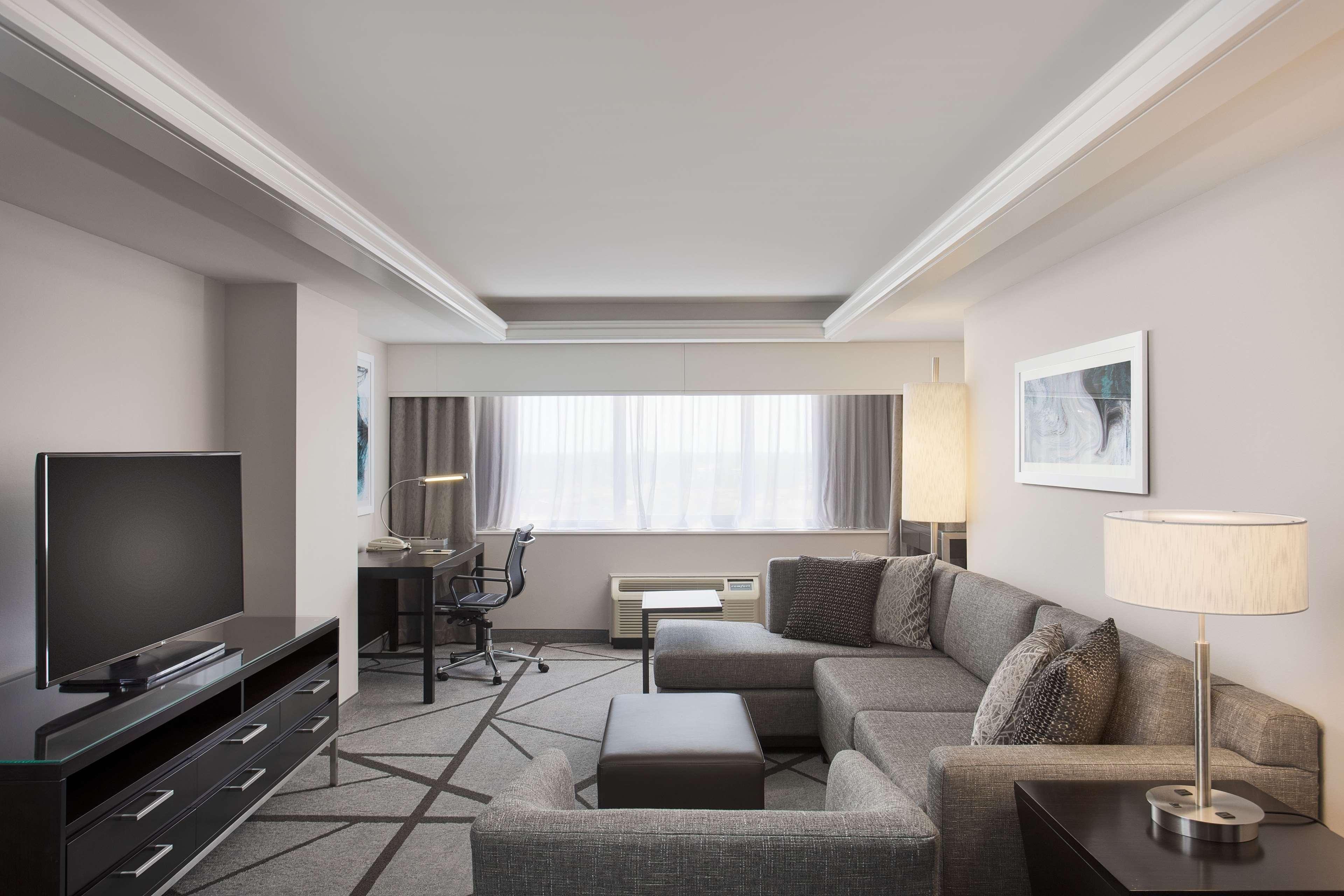 Doubletree By Hilton Los Angeles Norwalk Exterior foto