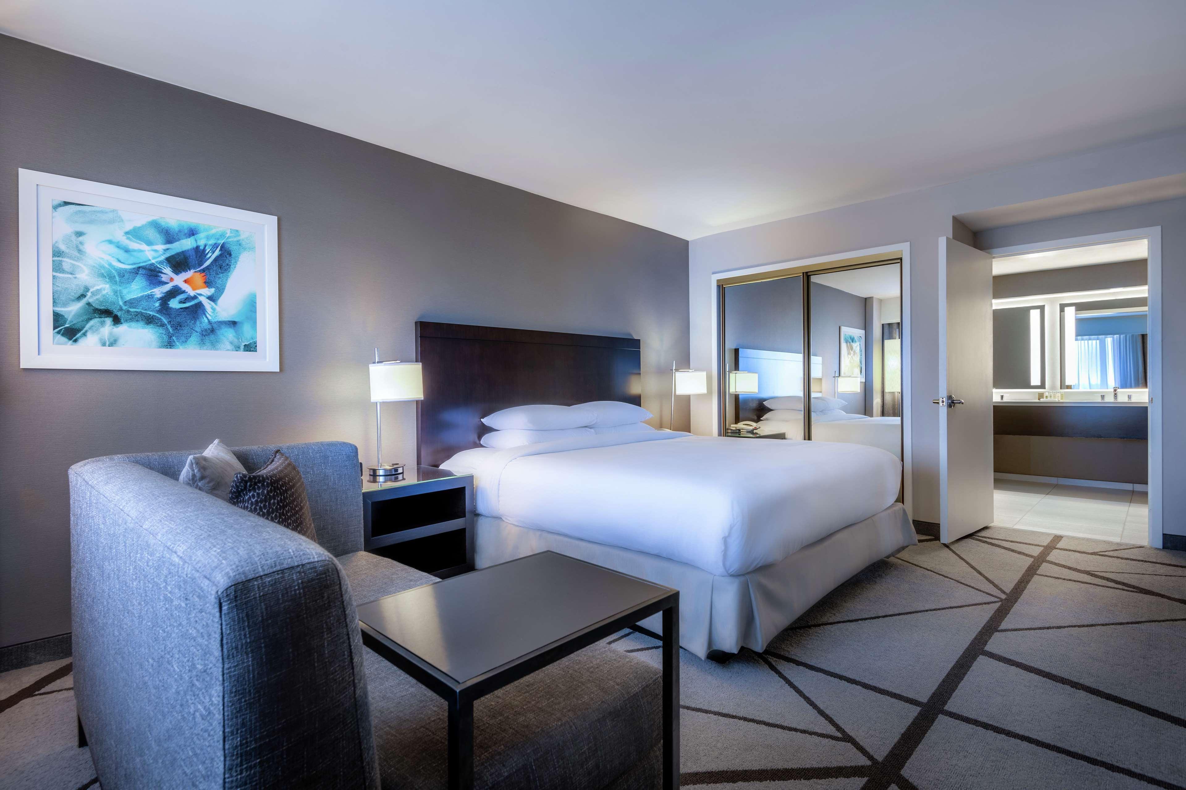 Doubletree By Hilton Los Angeles Norwalk Exterior foto