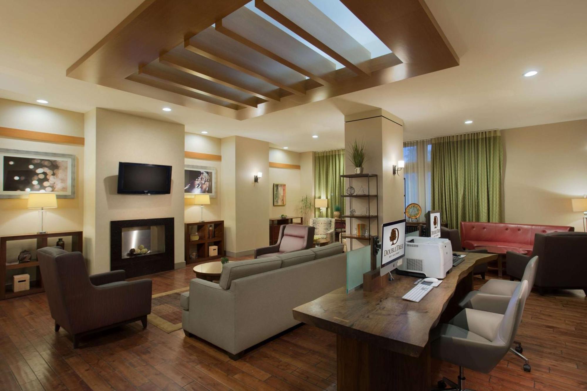 Doubletree By Hilton Los Angeles Norwalk Exterior foto