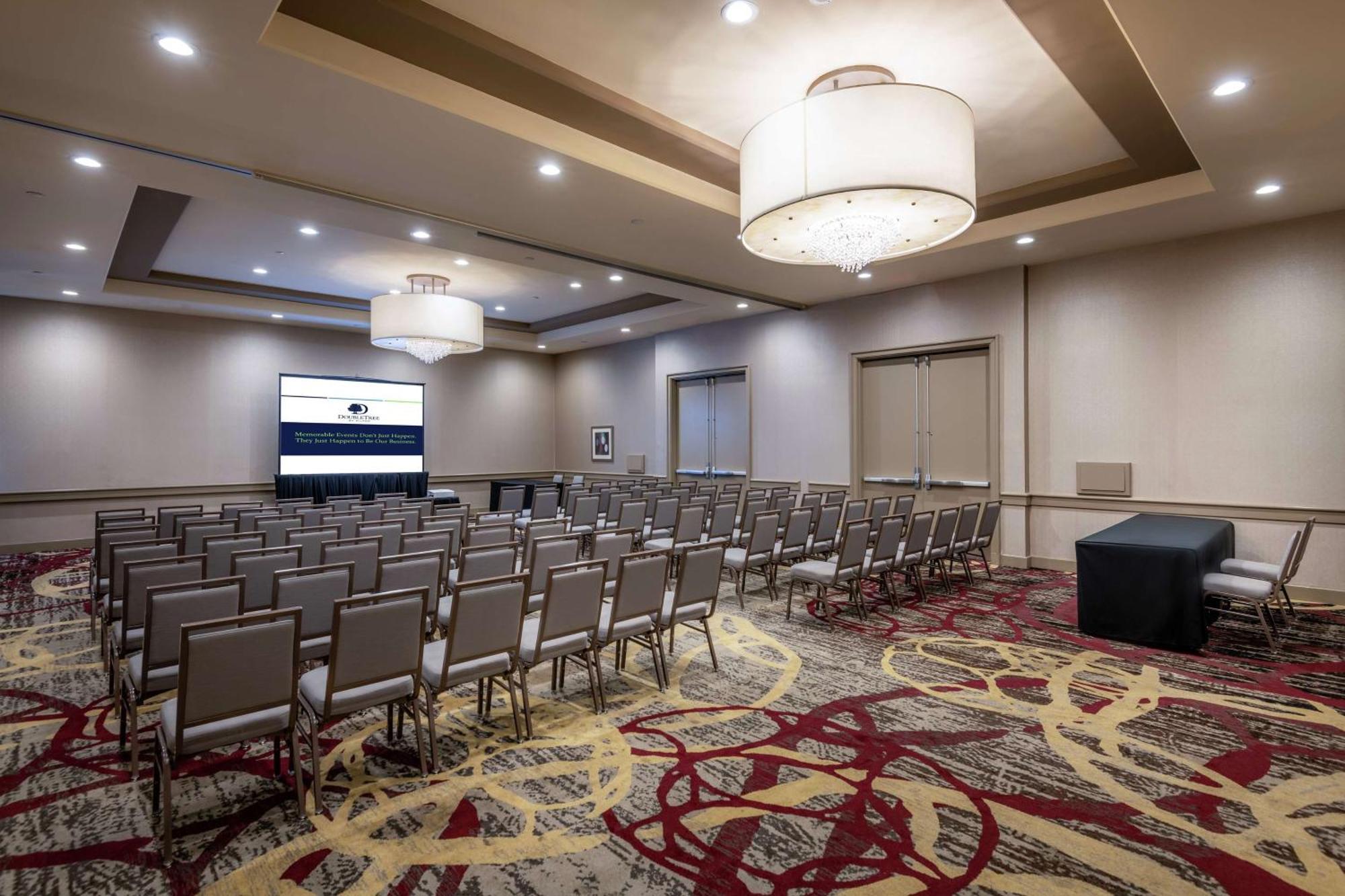 Doubletree By Hilton Los Angeles Norwalk Exterior foto