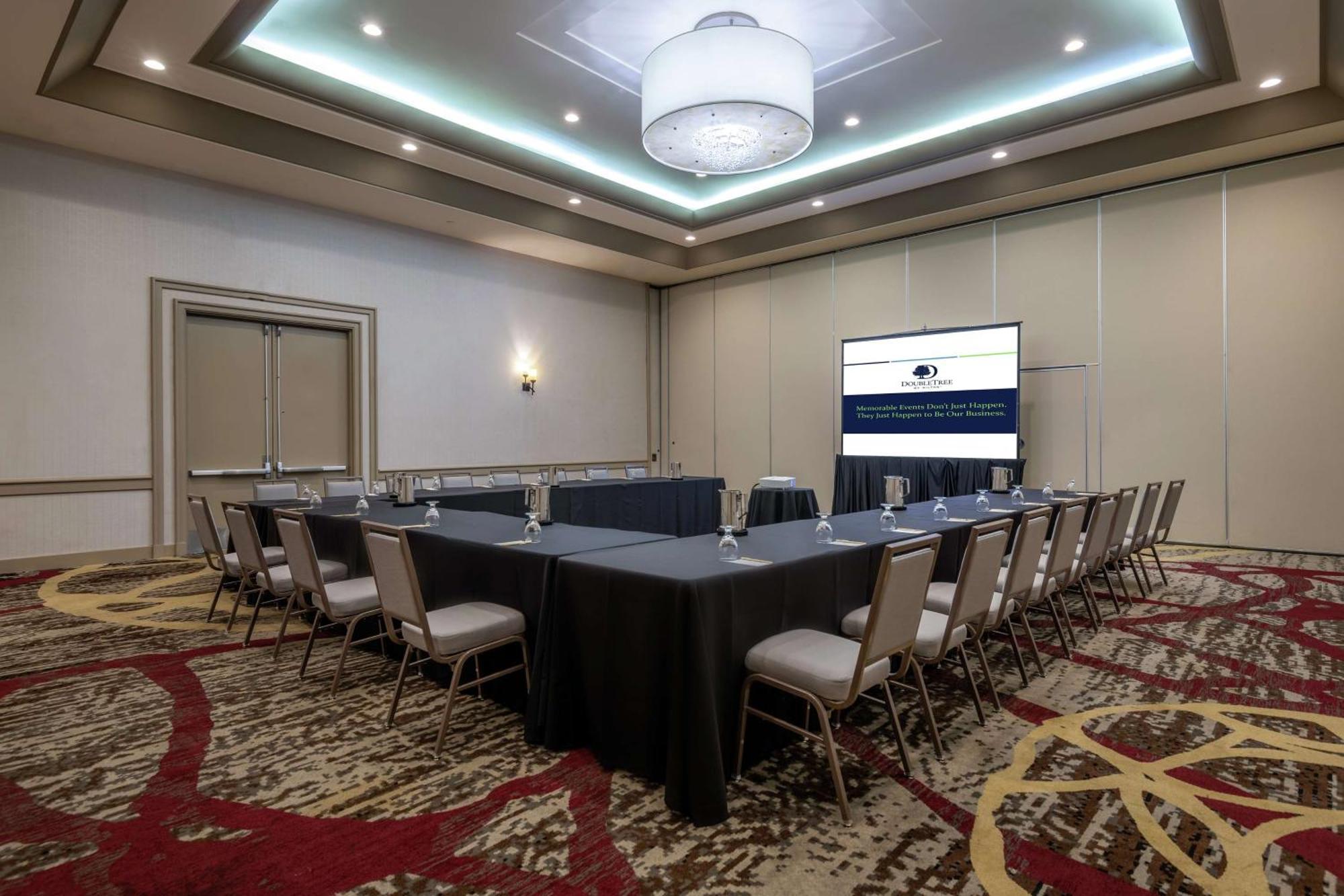 Doubletree By Hilton Los Angeles Norwalk Exterior foto